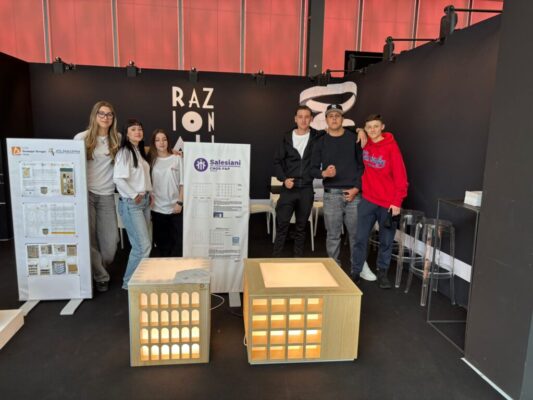 salone-del-mobile-cnosarese